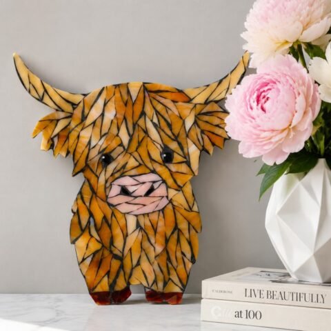 Gentle Highland Cow Glass Mosaic Art Kit