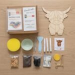 Gentle Highland Cow Glass Mosaic Art Kit