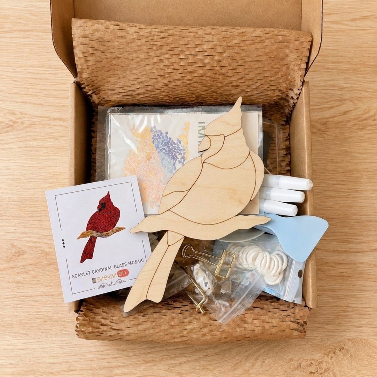 Scarlet Cardinal Mosaic Art Kit