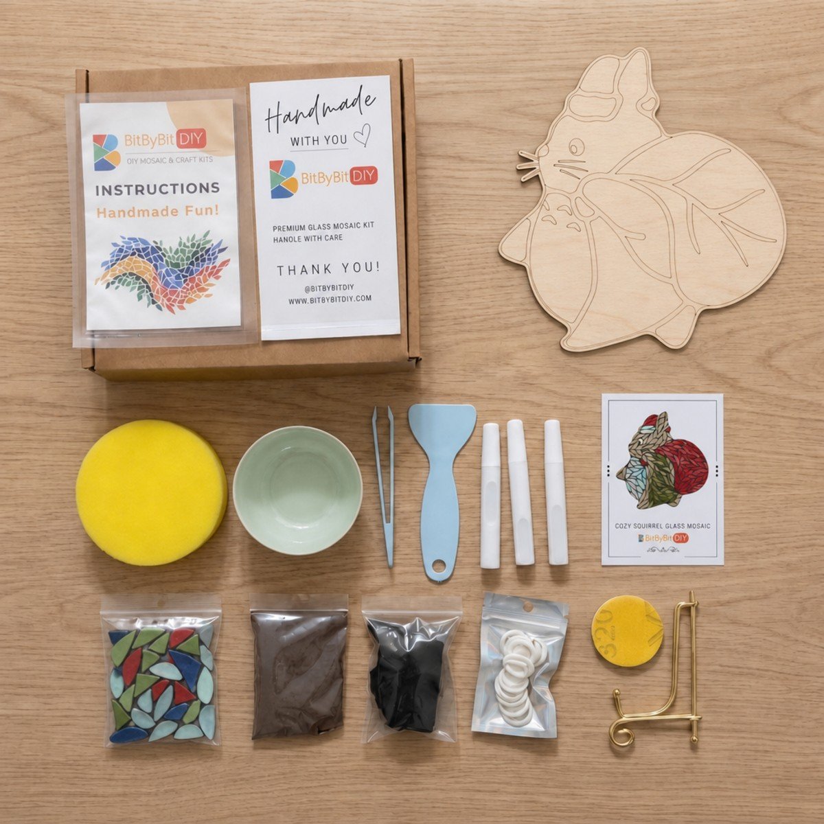 Cozy Squirrel Mosaic Art Kit